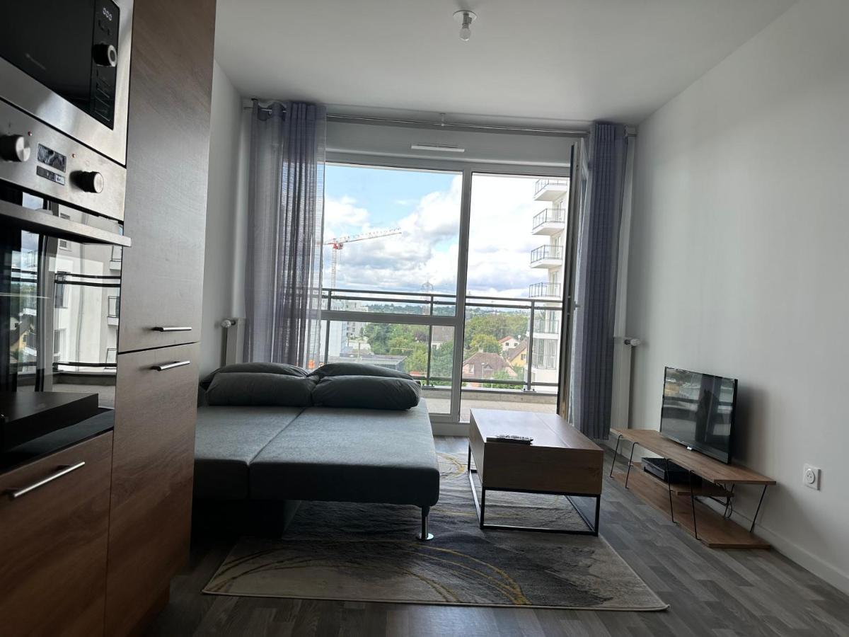 Agreable 2 Pieces Avec Balcon Et Parking Transports By Immo Kit Bnb Sarcelles Bagian luar foto