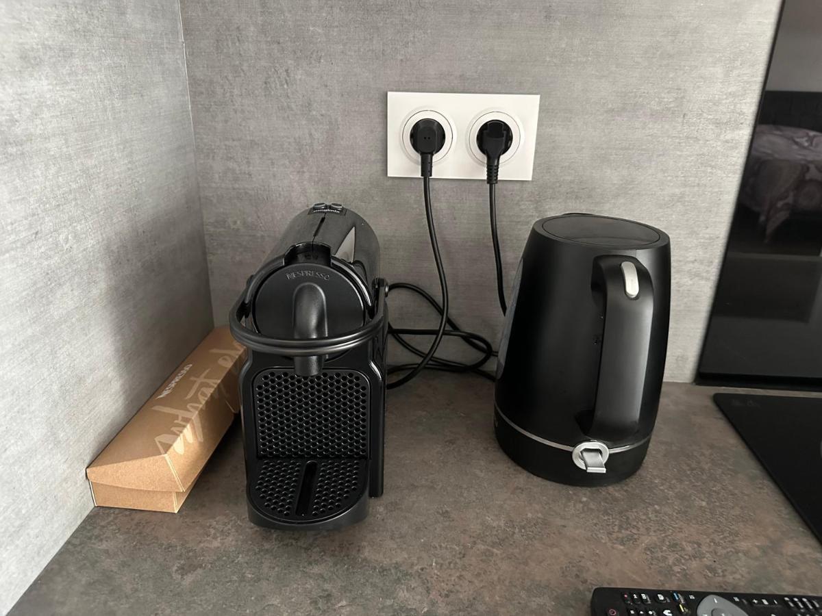 Agreable 2 Pieces Avec Balcon Et Parking Transports By Immo Kit Bnb Sarcelles Bagian luar foto