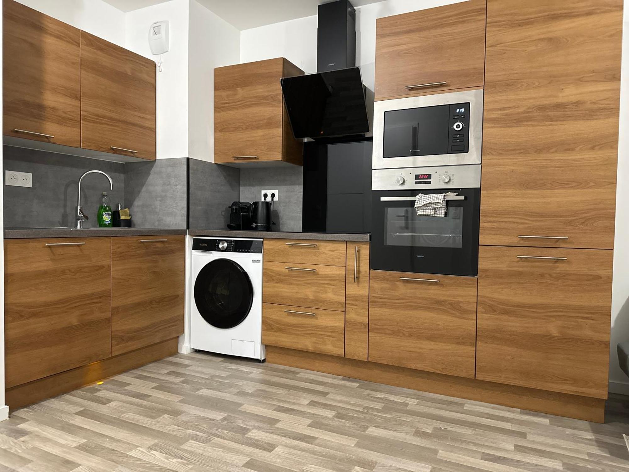 Agreable 2 Pieces Avec Balcon Et Parking Transports By Immo Kit Bnb Sarcelles Bagian luar foto